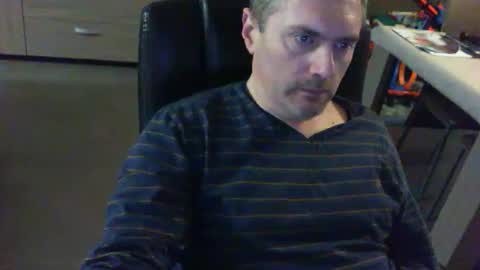 Snapshot of zultem chatting on November 19, 2025, 4:45 am zultem online show from November 19, 2025, 4:45 am