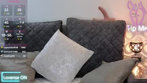 zuly goode online show from December 16, 2025, 12:15 am