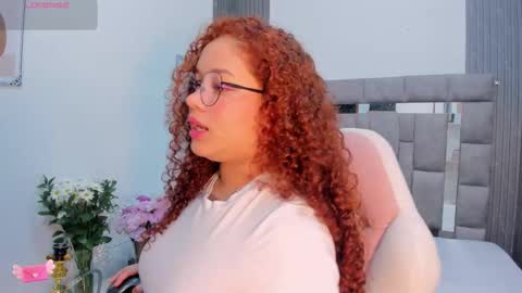 Zuly  online show from December 19, 2025, 12:23 pm