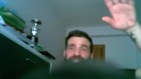 zurdineno online show from May 16, 2026, 4:39 pm