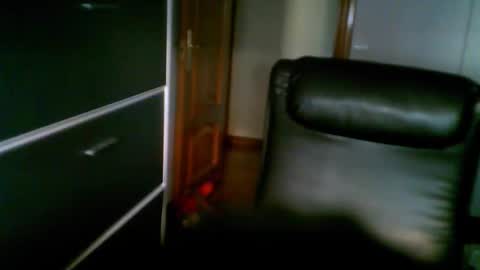 zurdineno online show from May 22, 2026, 6:09 am