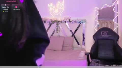 ZURY   online show from February 21, 2026, 11:33 am