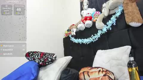 Im Zusan My schedule is from 1030pm to 430 am colombian time online show from July 7, 2026, 7:23 am