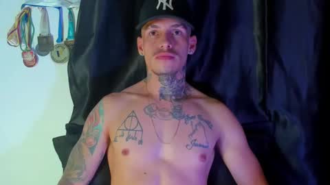 Snapshot of zyongarcia2020 chatting on December 27, 2024, 10:34 am zyon garcia online show from December 27, 2024, 10:34 am