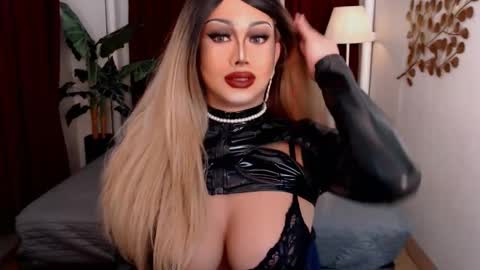 Snapshot of zyradom chatting on March 1, 2025, 11:50 am zyradom online show from March 1, 2025, 11:50 am