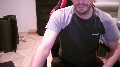 Snapshot of zyriosben chatting on September 20, 2025, 2:51 pm zyriosben online show from September 20, 2025, 2:51 pm