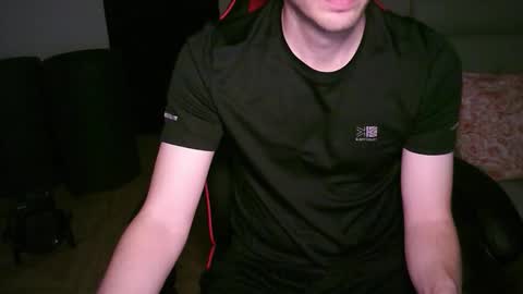 Snapshot of zyriosben chatting on October 15, 2025, 9:42 am zyriosben online show from October 15, 2025, 9:42 am