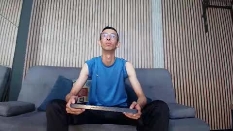 Zyro Nigth online show from December 18, 2025, 10:16 pm