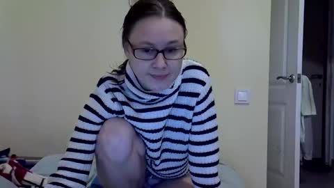 Zyuhre online show from October 20, 2025, 12:38 pm