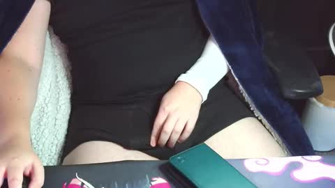 Snapshot of zzz1111230776 chatting on October 24, 2025, 10:22 am zzz1111230776 online show from October 24, 2025, 10:22 am