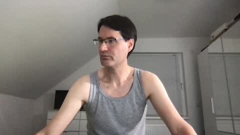 zzz123_cam online show from December 1, 2024, 4:29 pm