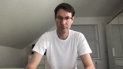 zzz123_cam online show from March 7, 2025, 3:28 pm