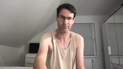 zzz123_cam online show from September 13, 2025, 3:56 pm