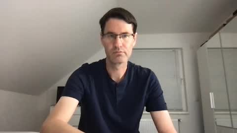 zzz123_cam online show from September 17, 2025, 3:35 pm