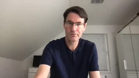 zzz123_cam online show from October 3, 2025, 3:20 pm