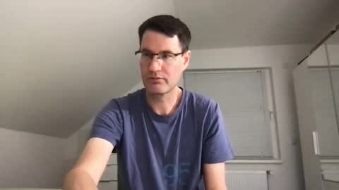 zzz123_cam online show from November 7, 2025, 10:32 pm