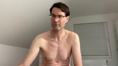 zzz123_cam online show from May 16, 2026, 3:44 pm