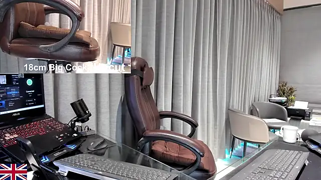 OnlineBossUK online show from April 12, 2026, 8:41 am