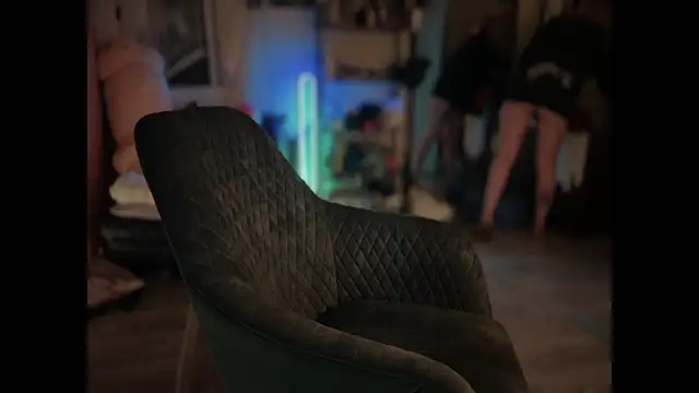 Mannarie Madsinn online show from September 25, 2025, 1:09 am