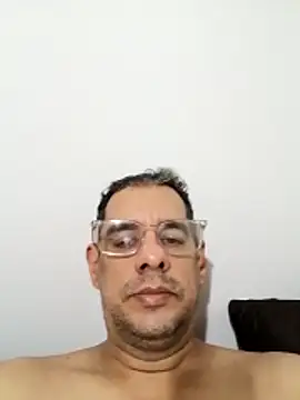 Snapshot of Planetal_Sofa chatting on April 8, 2026, 1:49 am Planetal Sofa online show from April 8, 2026, 1:49 am