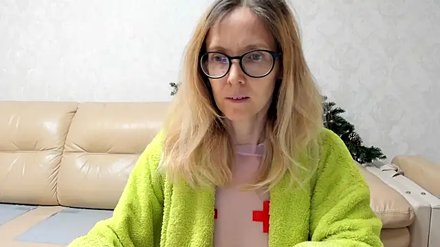 angelmommu online show from January 22, 2025, 6:42 am