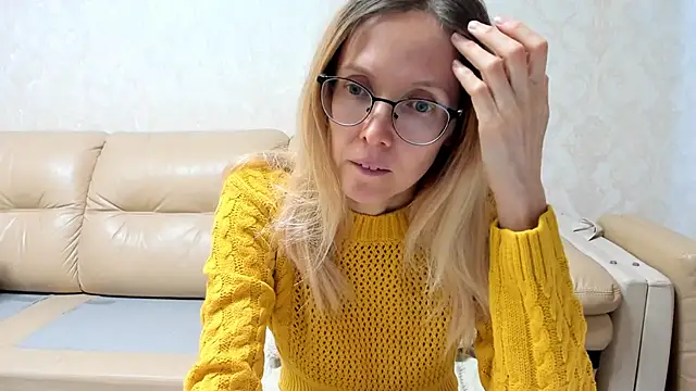 angelmommu online show from February 21, 2025, 8:51 am