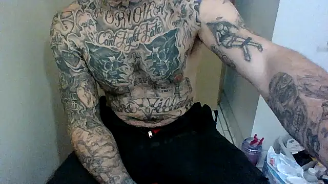 DADDY KANE8--- online show from January 14, 2025, 4:47 am