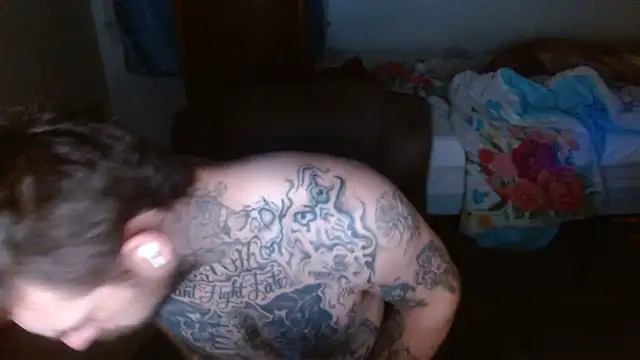 Snapshot of DADDY_KANE8--- chatting on December 20, 2025, 11:17 am DADDY KANE8--- online show from December 20, 2025, 11:17 am