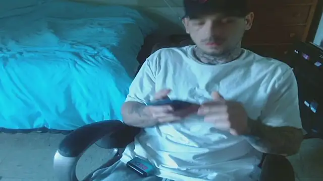 Snapshot of DADDY_KANE8--- chatting on June 16, 2026, 1:36 pm DADDY KANE8--- online show from June 16, 2026, 1:36 pm