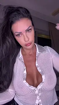Snapshot of Helena_Karel chatting on June 15, 2026, 3:14 pm Helena Karel online show from June 15, 2026, 3:14 pm