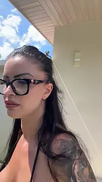 Snapshot of Helena_Karel chatting on July 5, 2026, 7:26 am Helena Karel online show from July 5, 2026, 7:26 am