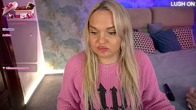 MissyMartinez online show from February 26, 2025, 12:58 pm