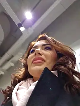 Snapshot of HessaHessy chatting on February 24, 2025, 12:16 pm HessaHessy online show from February 24, 2025, 12:16 pm