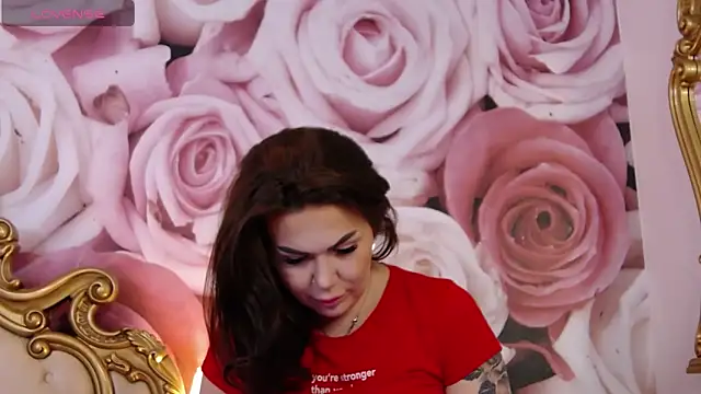 Snapshot of HessaHessy chatting on February 1, 2026, 6:28 pm HessaHessy online show from February 1, 2026, 6:28 pm