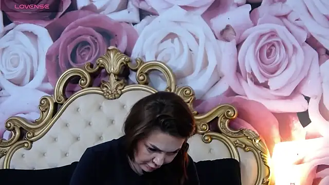 Snapshot of HessaHessy chatting on February 23, 2026, 6:38 pm HessaHessy online show from February 23, 2026, 6:38 pm