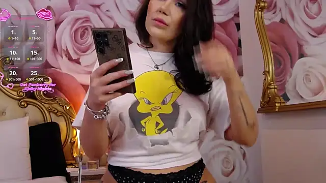 Snapshot of HessaHessy chatting on March 5, 2026, 5:09 pm HessaHessy online show from March 5, 2026, 5:09 pm