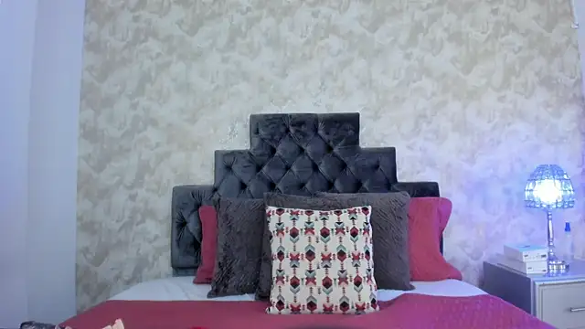 elizabeth coleman online show from December 16, 2025, 7:30 pm