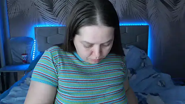 Snapshot of uliastar chatting on February 23, 2025, 12:16 pm uliastar online show from February 23, 2025, 12:16 pm