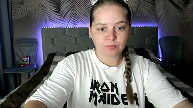 Snapshot of uliastar chatting on September 12, 2025, 6:46 am uliastar online show from September 12, 2025, 6:46 am