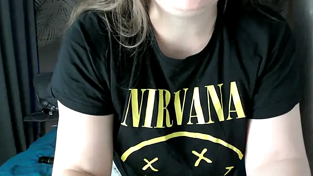 Snapshot of uliastar chatting on November 26, 2025, 8:26 am uliastar online show from November 26, 2025, 8:26 am