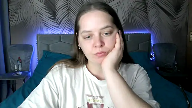 Snapshot of uliastar chatting on November 28, 2025, 9:23 am uliastar online show from November 28, 2025, 9:23 am