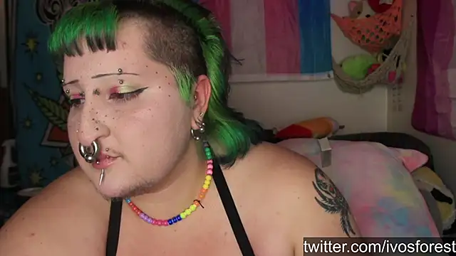 Snapshot of ivolustful chatting on September 15, 2025, 8:20 pm ivolustful online show from September 15, 2025, 8:20 pm