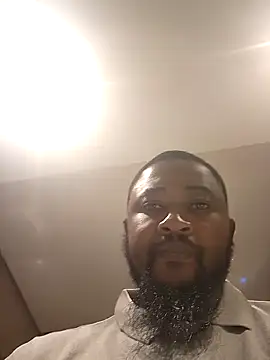 Snapshot of douksm chatting on February 15, 2025, 7:06 am douksm online show from February 15, 2025, 7:06 am