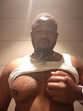 Snapshot of douksm chatting on October 8, 2025, 6:44 am douksm online show from October 8, 2025, 6:44 am