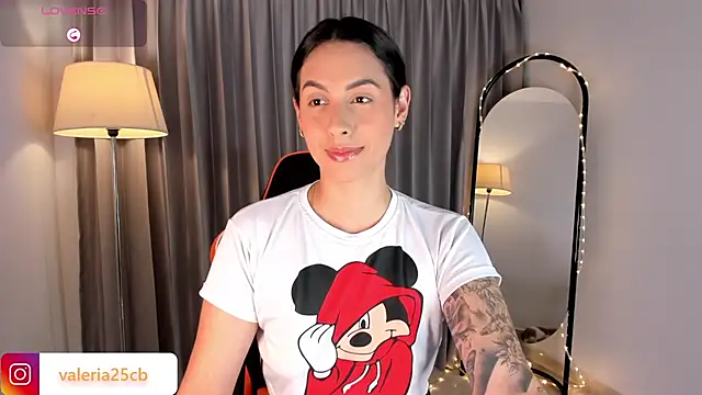 Snapshot of valeriia25_ chatting on December 12, 2024, 11:03 pm valeriia25 online show from December 12, 2024, 11:03 pm