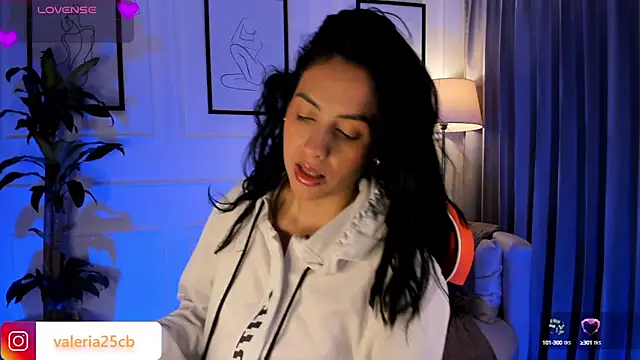 Snapshot of valeriia25_ chatting on February 15, 2025, 1:49 pm valeriia25 online show from February 15, 2025, 1:49 pm