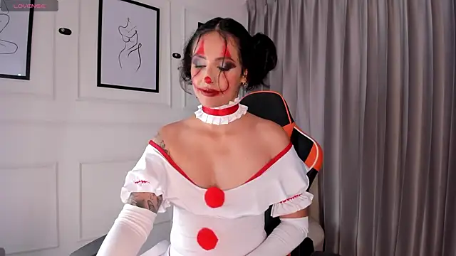 Snapshot of valeriia25_ chatting on October 30, 2025, 9:15 pm valeriia25 online show from October 30, 2025, 9:15 pm