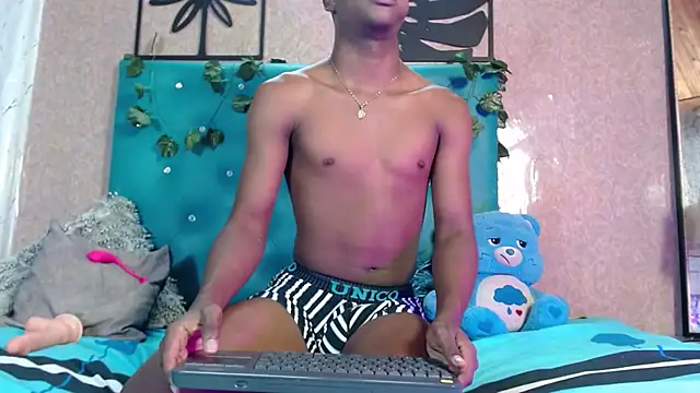 patrick  evans online show from February 13, 2025, 5:48 am