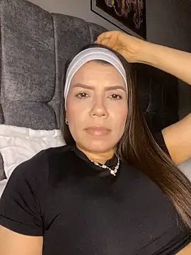 Snapshot of martina_contreras chatting on March 20, 2026, 5:12 am martina contreras online show from March 20, 2026, 5:12 am