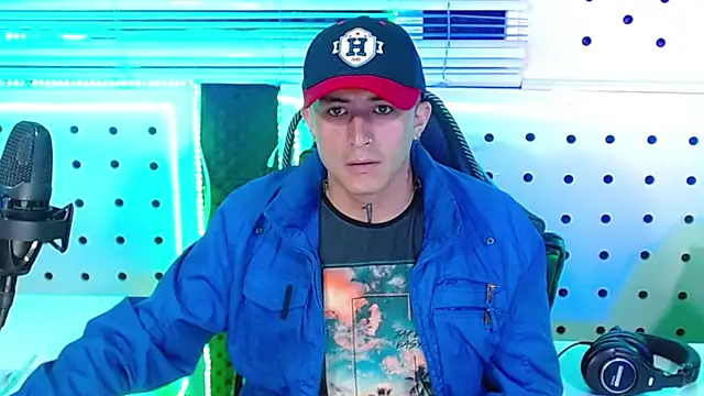 Darko0717 online show from November 25, 2025, 1:55 pm